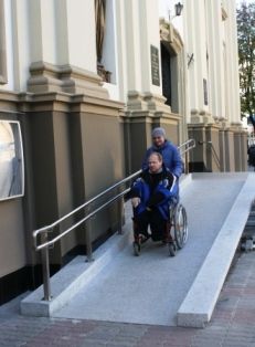 Крок назустріч